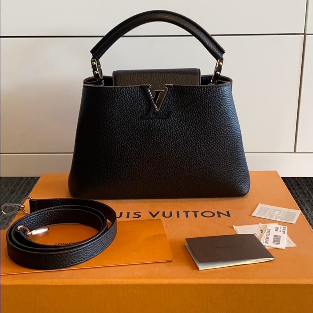 (SOLD) Louis Vuitton Cappucines BB w Silver H